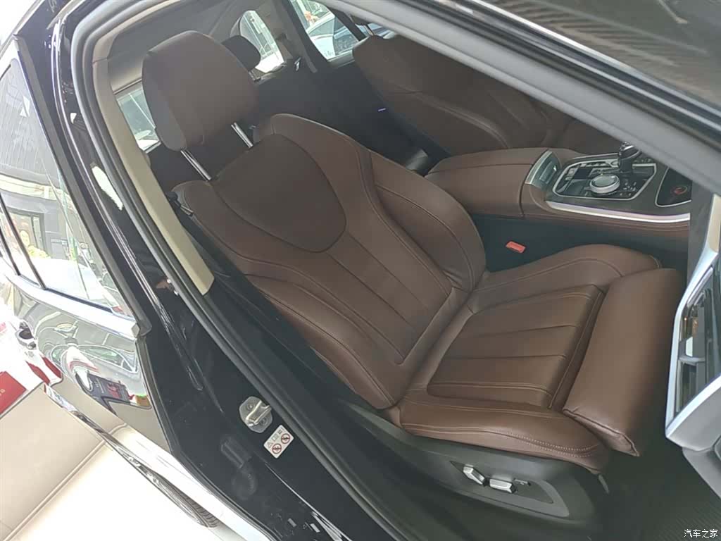 BMW X5, 2021 25