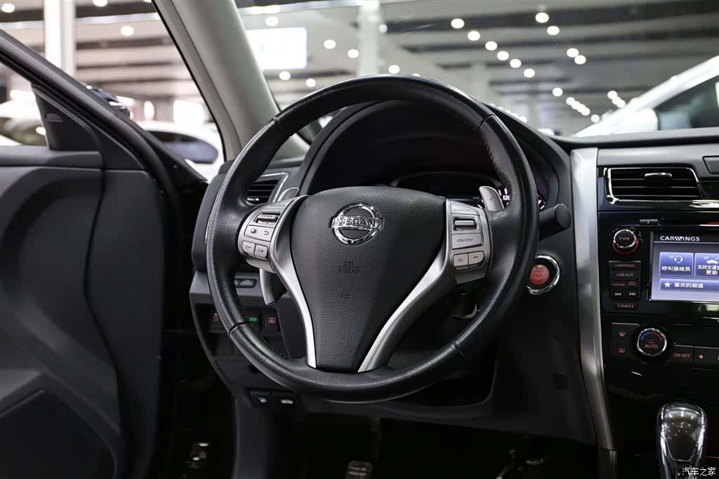 Nissan Teana, 2015 11