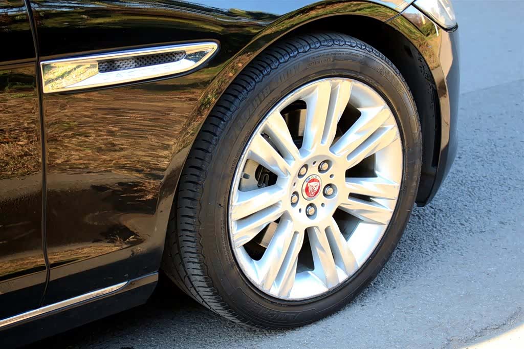 Land Rover XFL, 2018 18