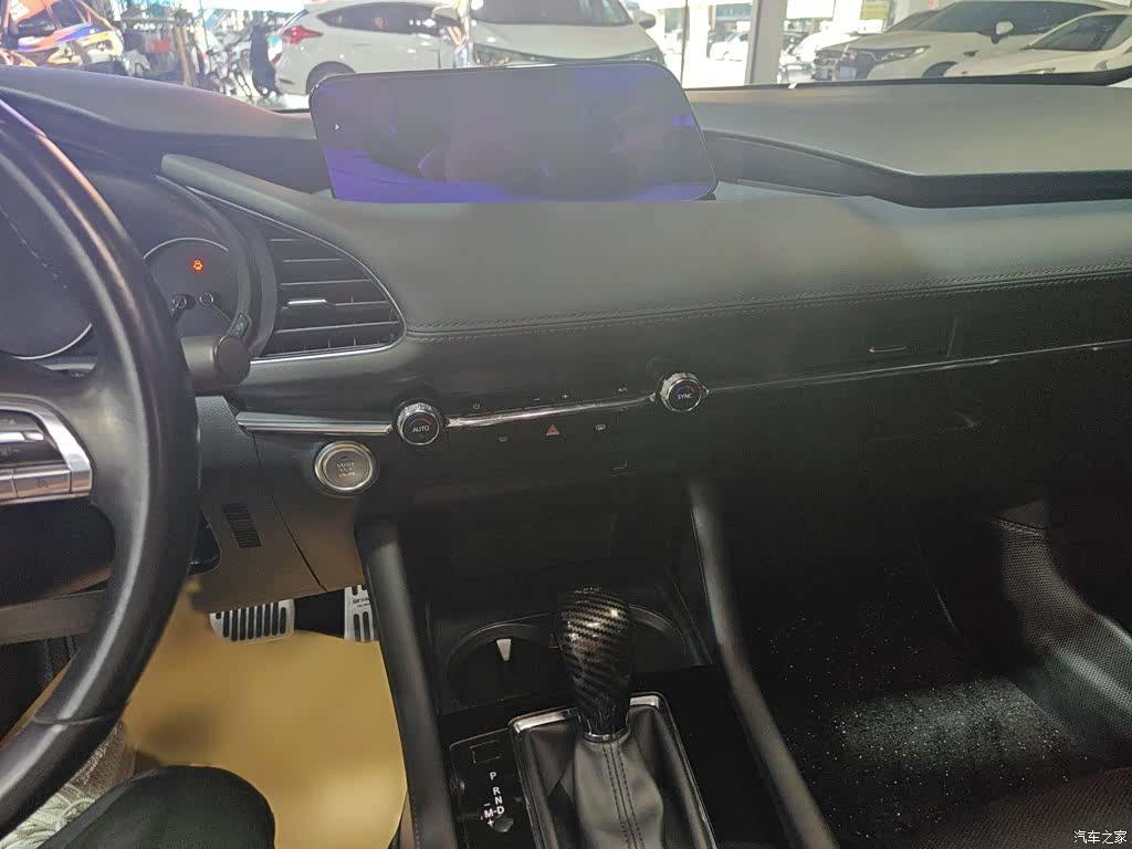 Mazda Mazda3, 2021 8