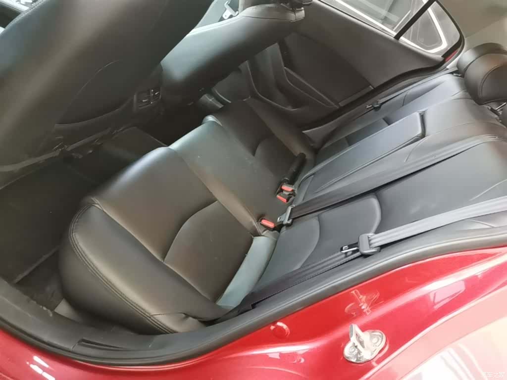 Mazda Mazda3, 2018 17