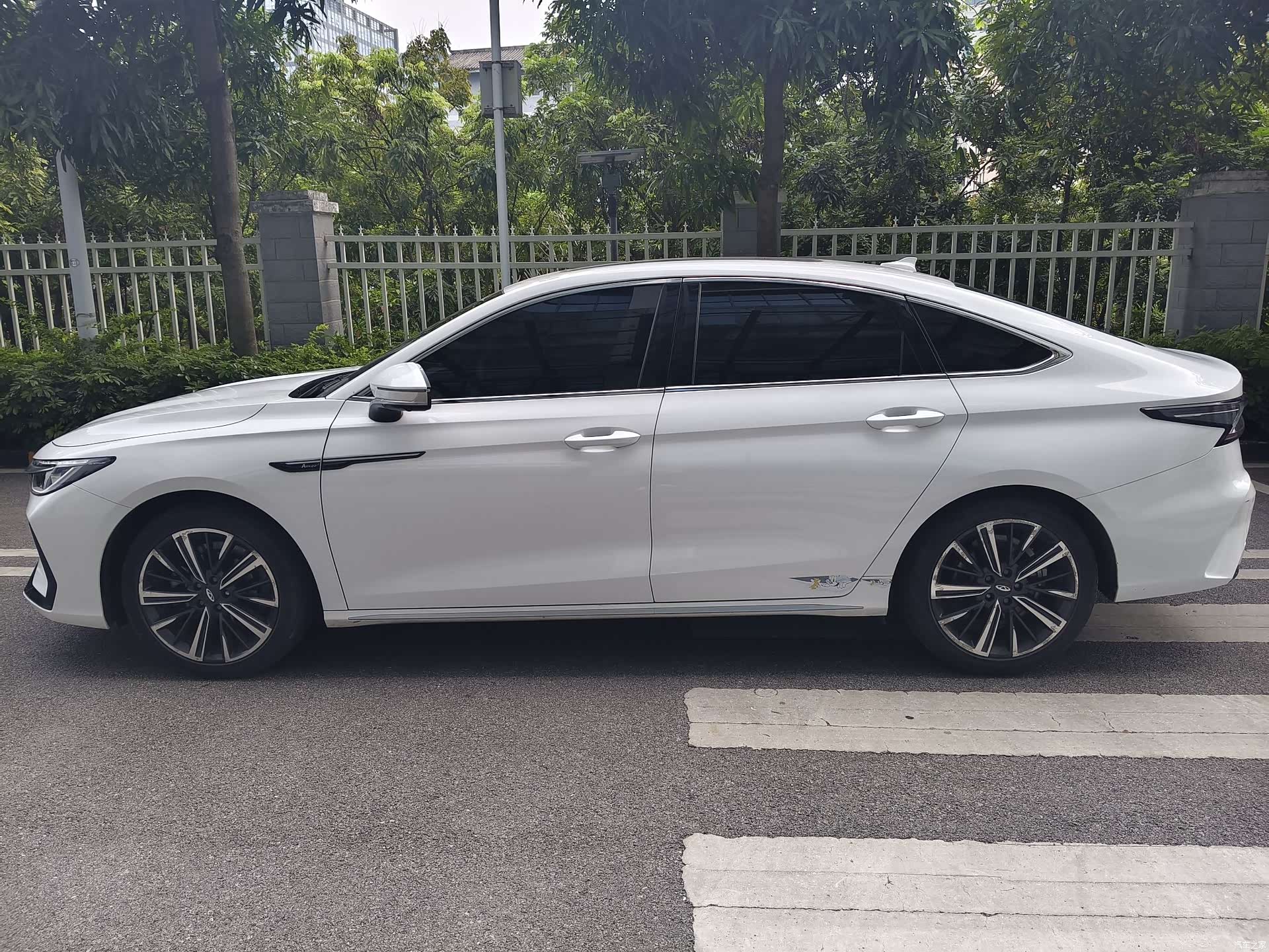 Chery Arrizo 8, 2022 4