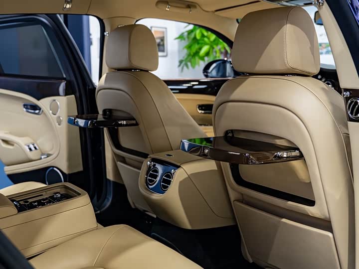 Bentley Mulsanne 2011 6.8T Luxury