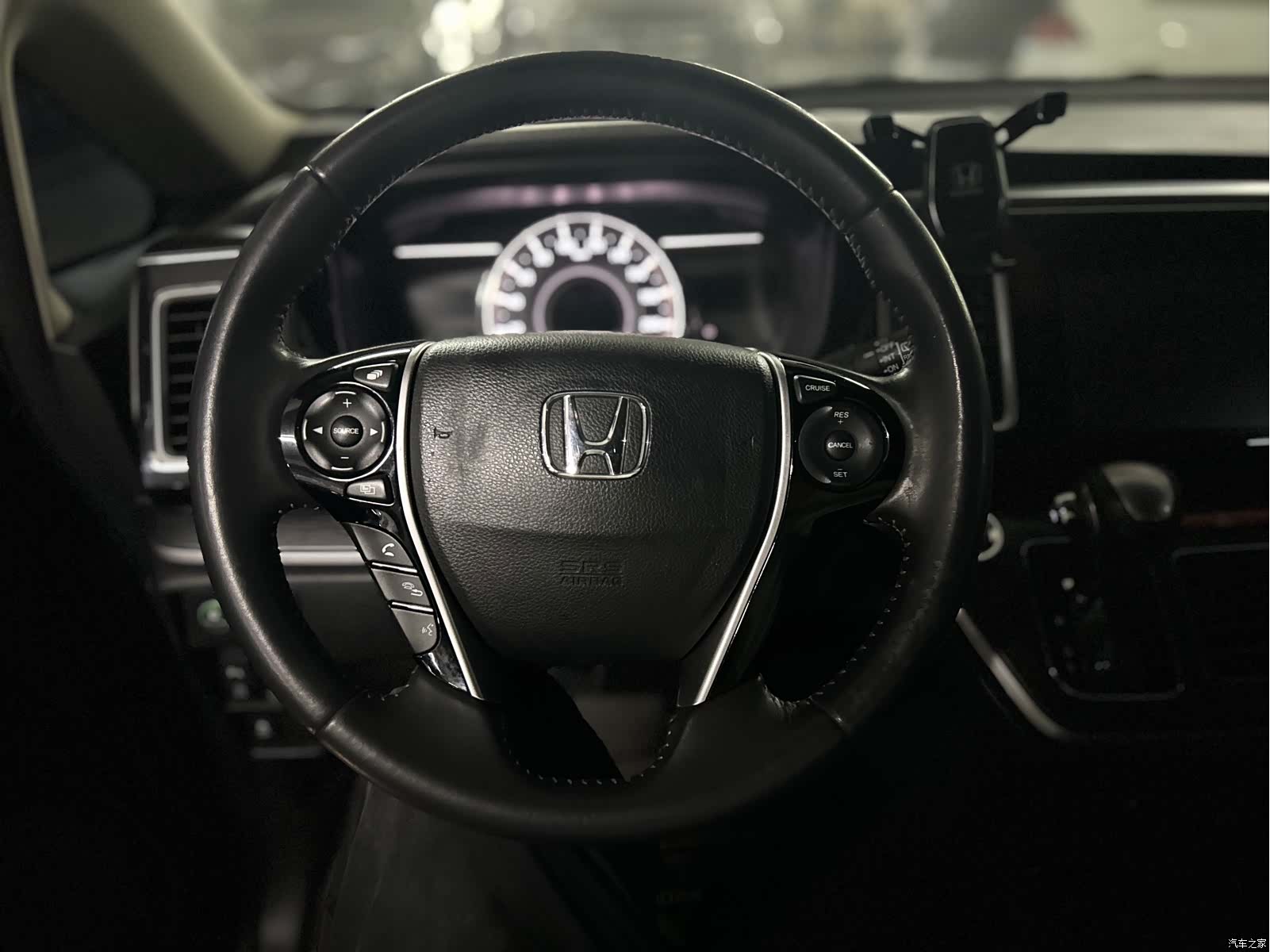 Honda Elysion, 2018 7