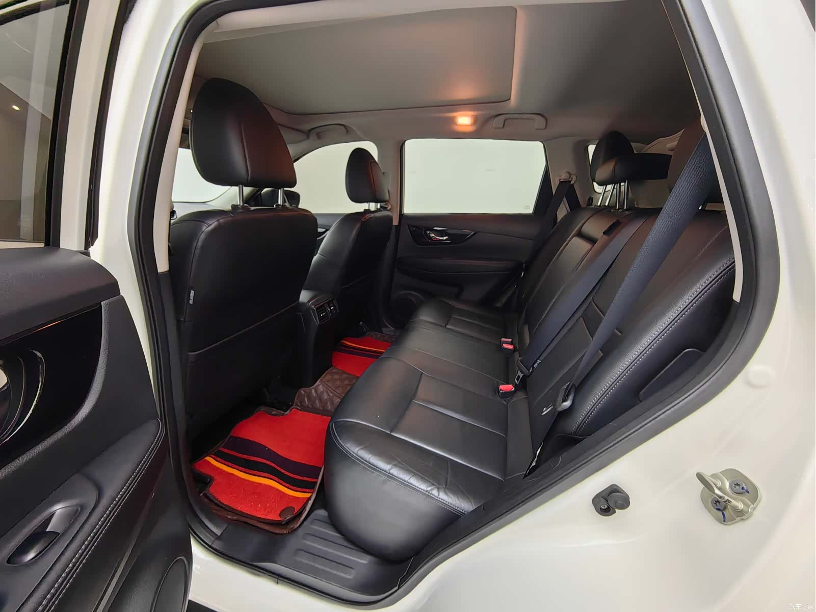 Nissan X-Trail, 2019 10