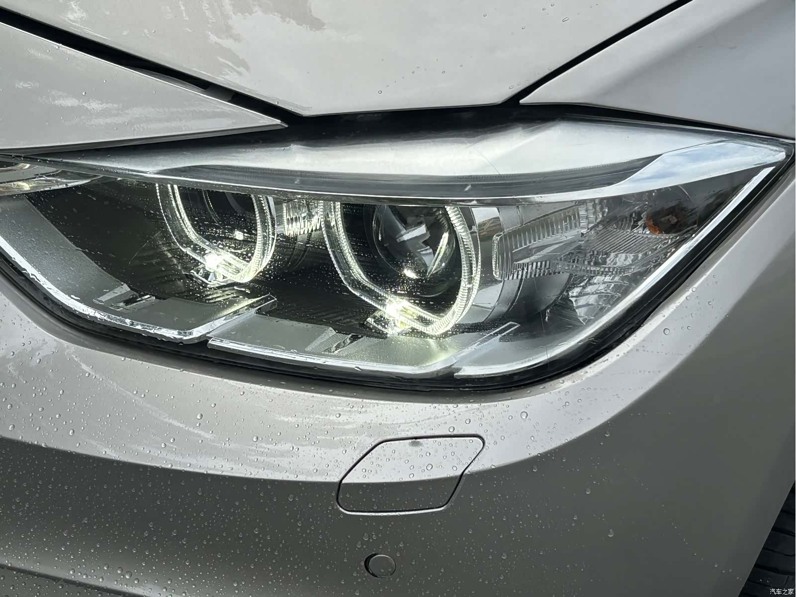 BMW 3 Series, 2013 11
