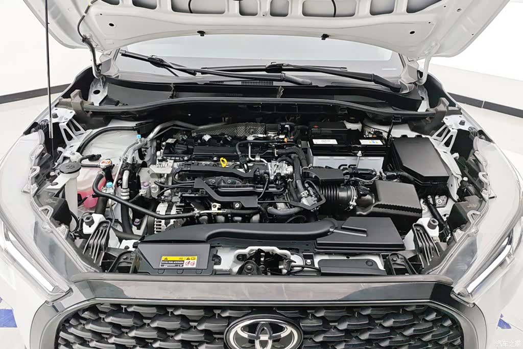 Toyota Corolla, 2024 10