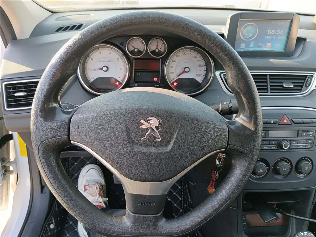 Peugeot 308, 2017 3
