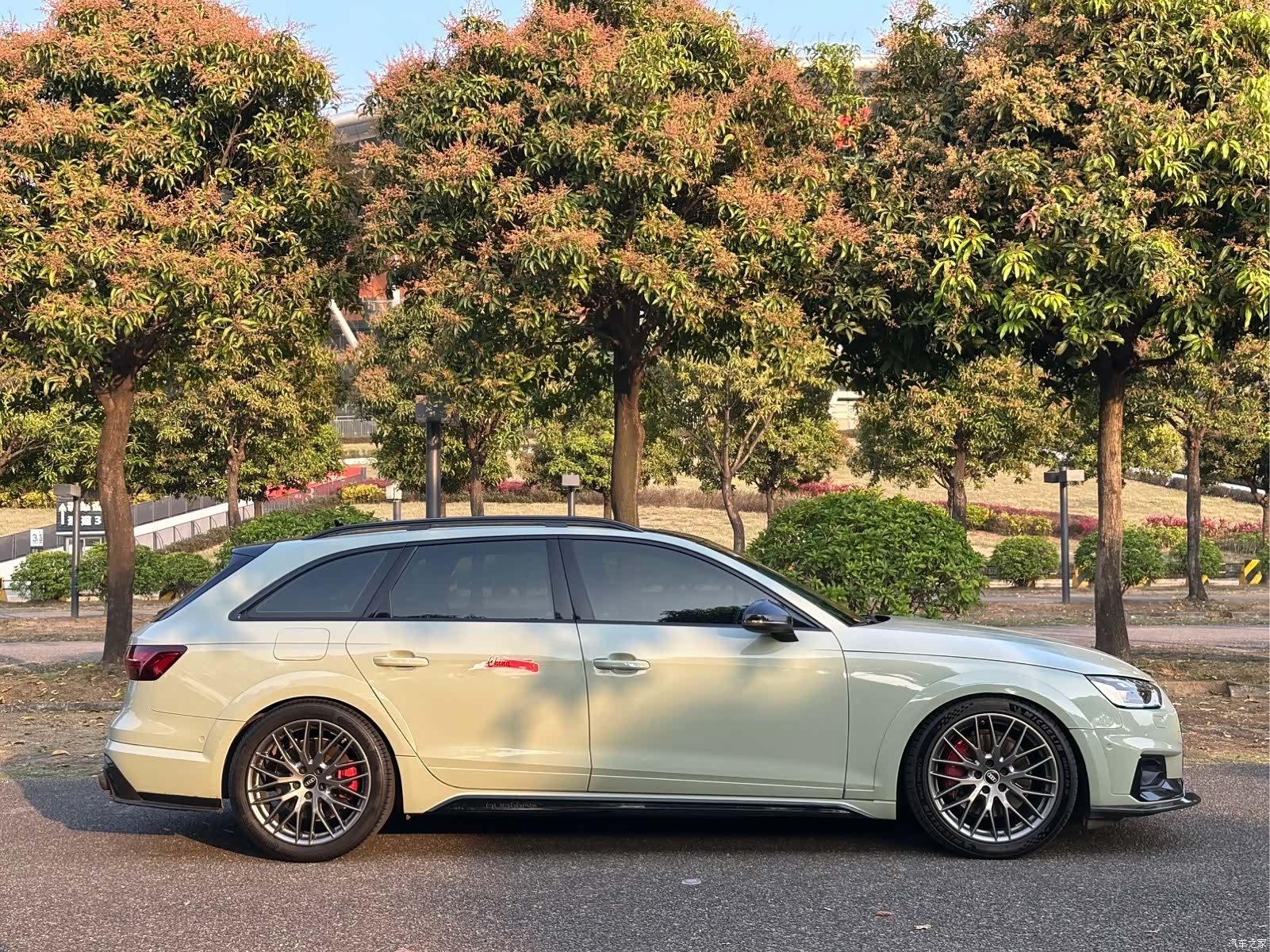 Audi A4, 2022 10