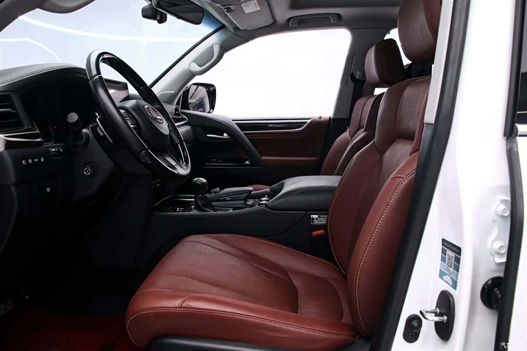 Lexus LX, 2020 12