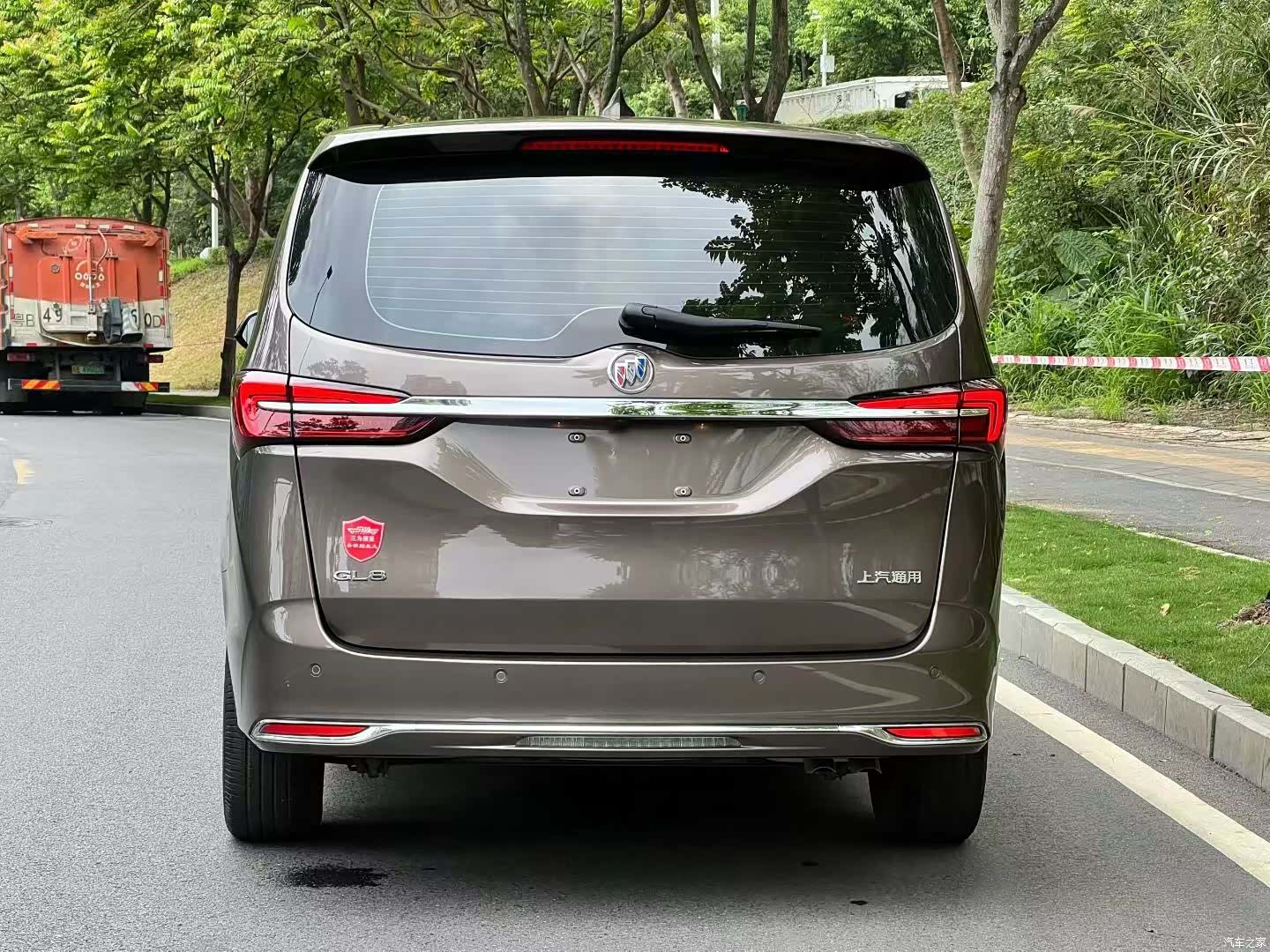 Buick GL8, 2023 16
