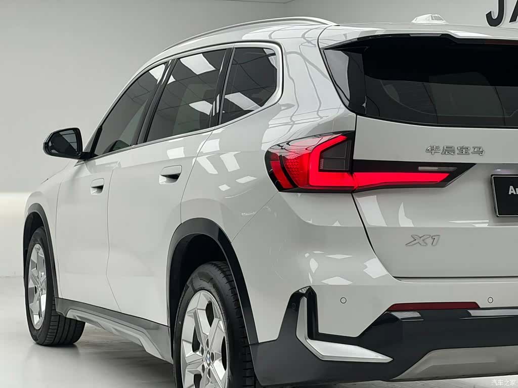 BMW X1, 2023 7