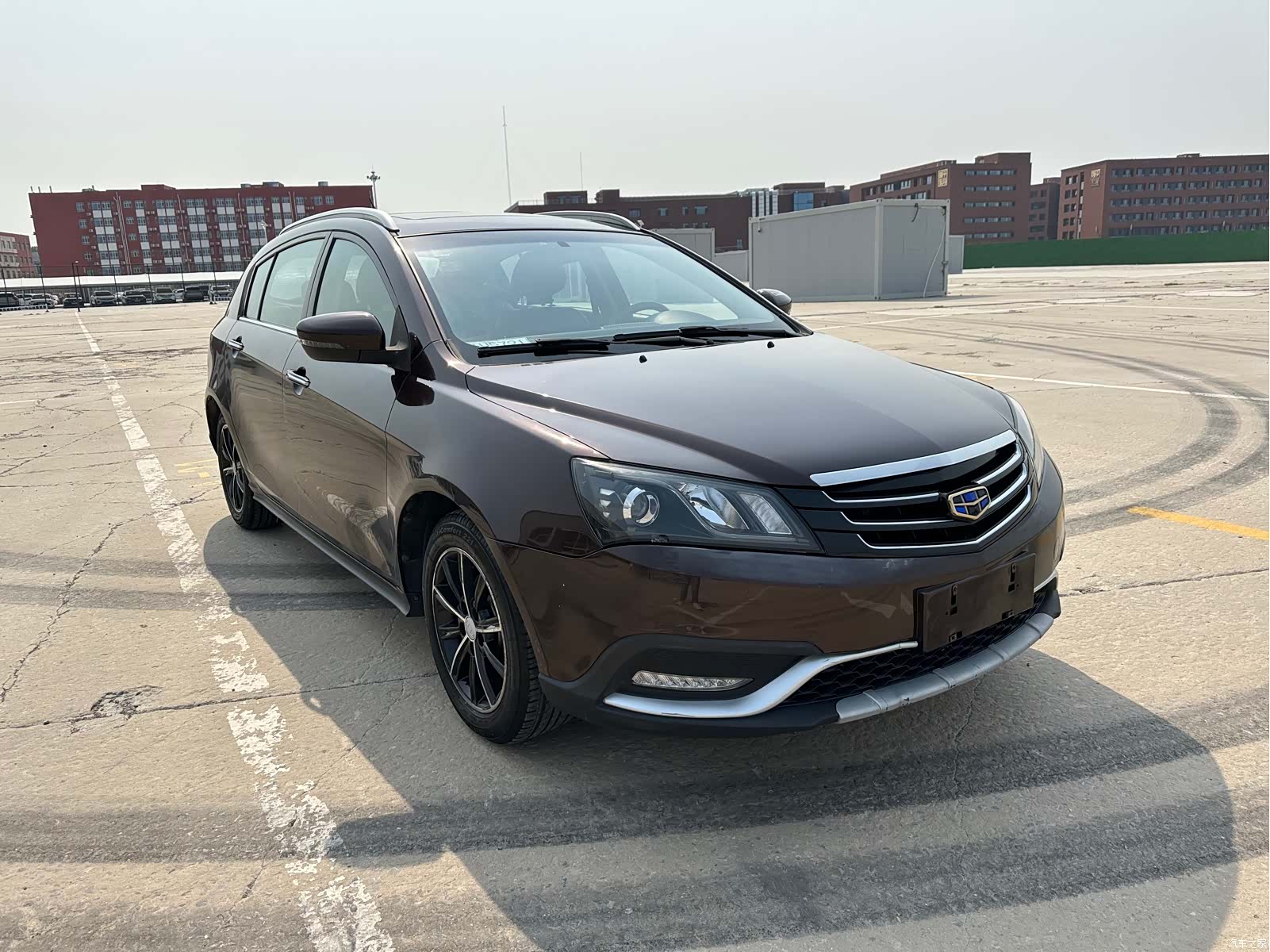 Geely Emgrand, 2016 3