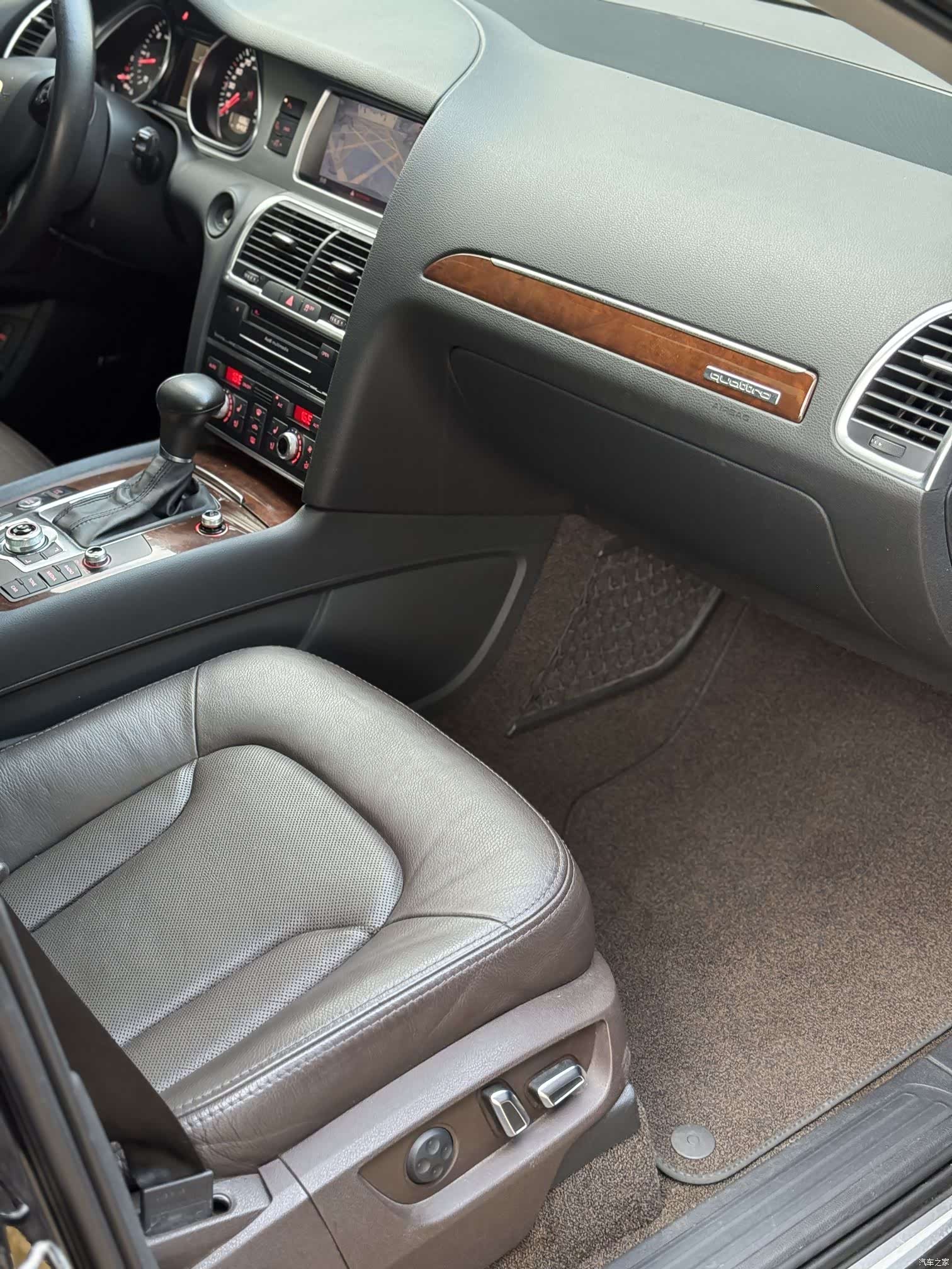 Audi Q7, 2013 8