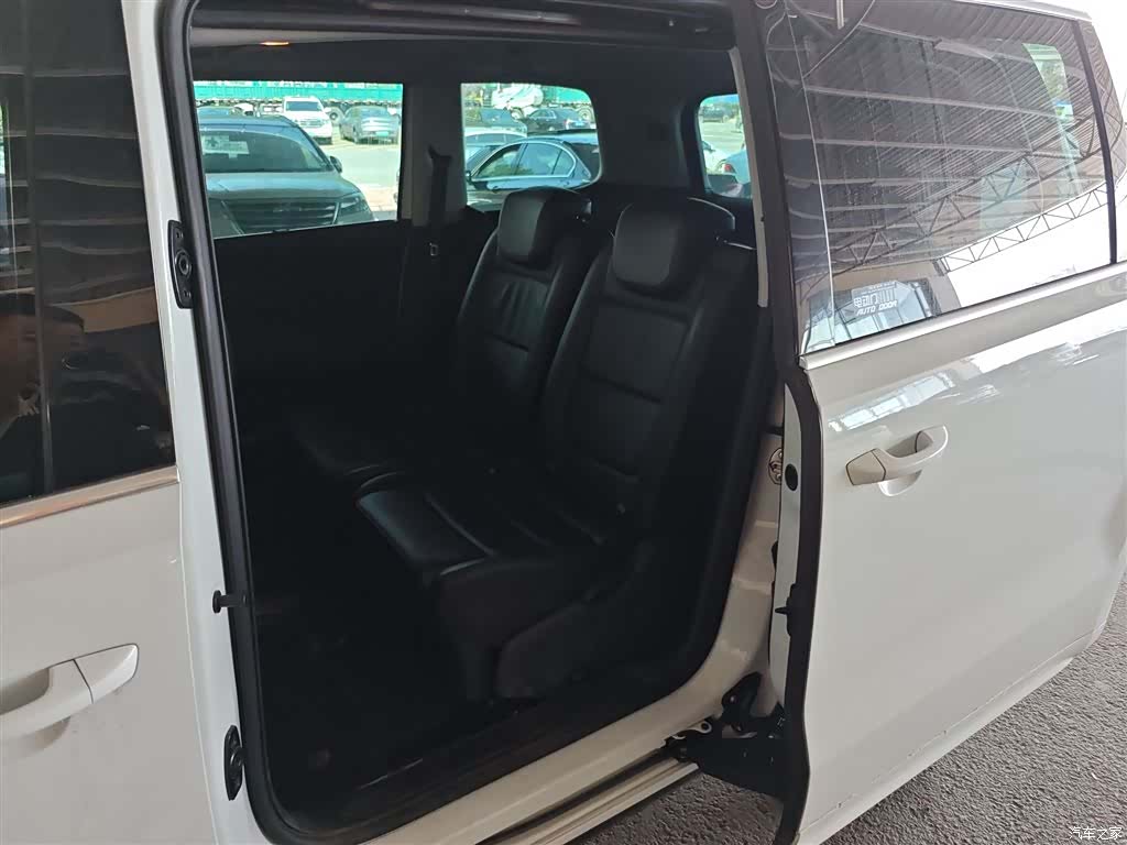 Volkswagen Xia, 2016 10