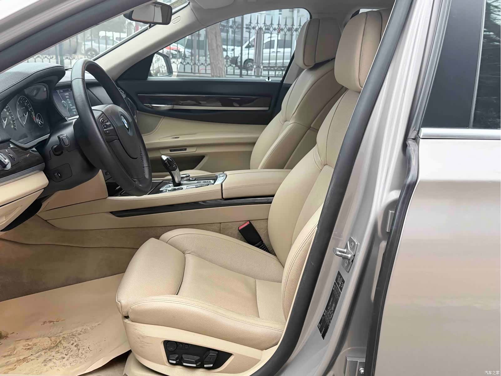 BMW 7 Series, 2012 13