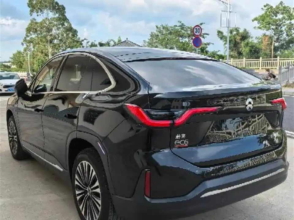 NIO EC6