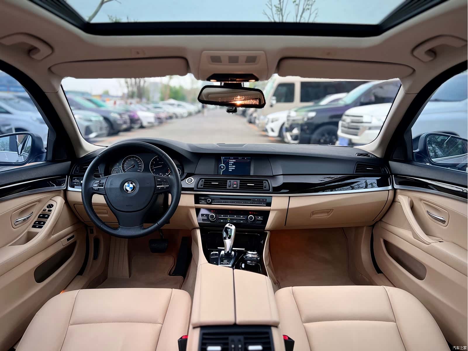 BMW 5 Series, 2012 10