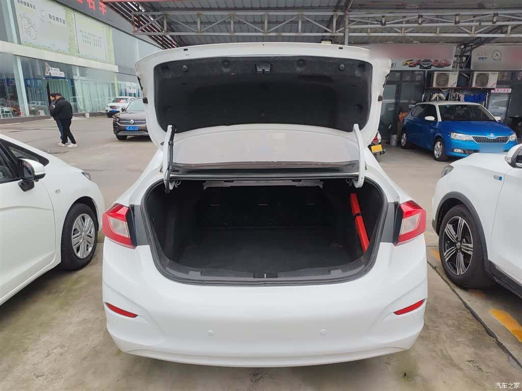 Chevrolet 320, 2018 19