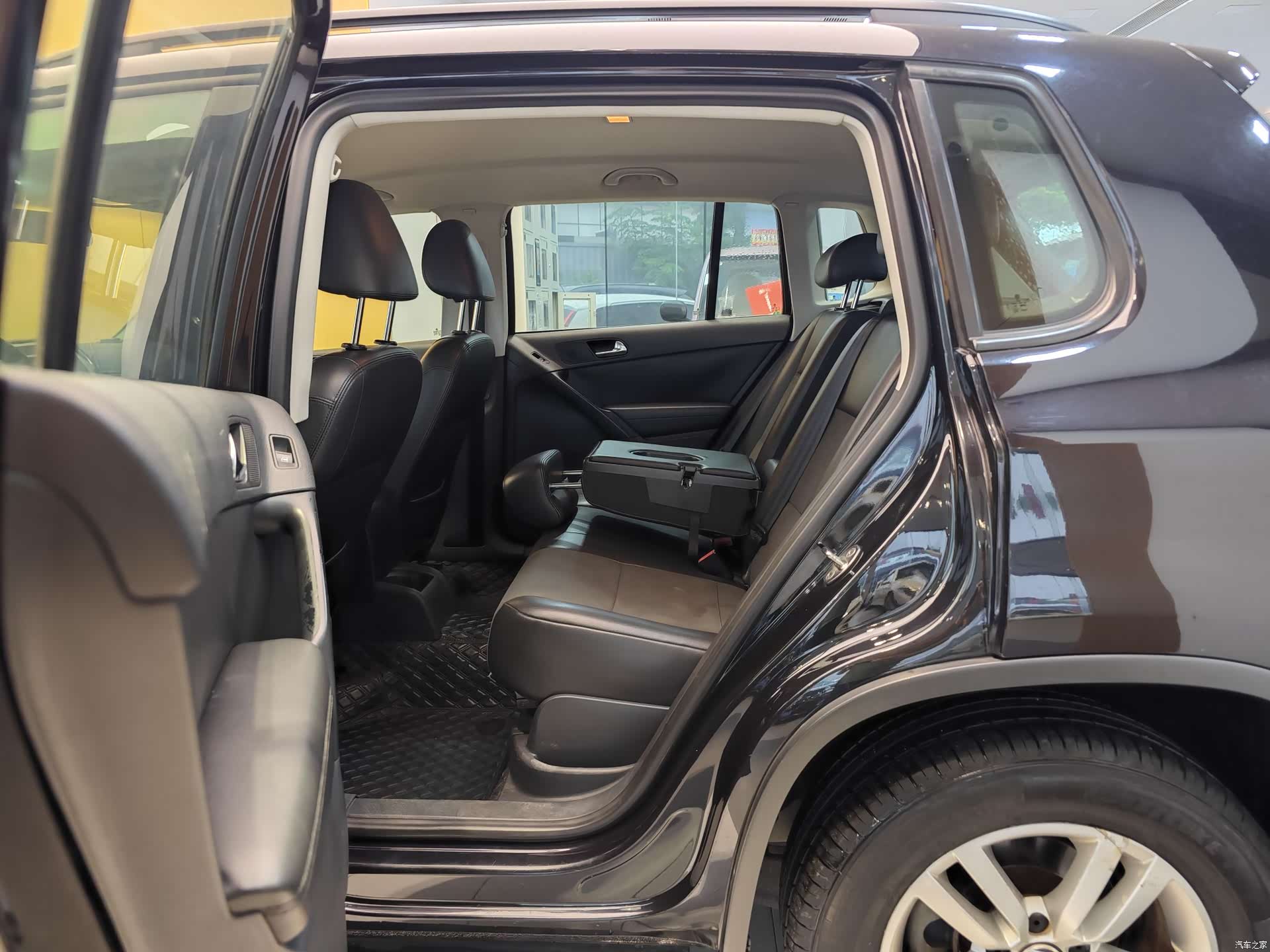 Volkswagen Tiguan, 2014 21