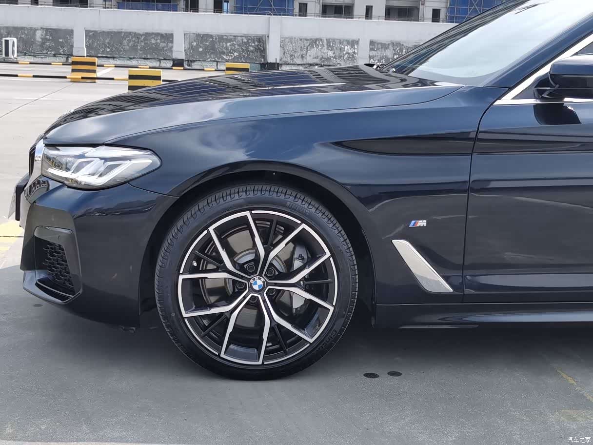 BMW 5 Series, 2022 3