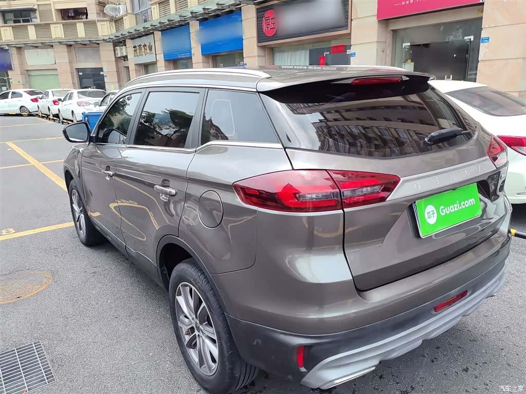 Geely Boyue, 2021 все фото