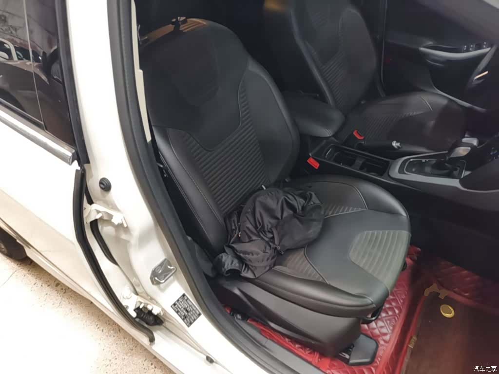 Ford Focus, 2017 25