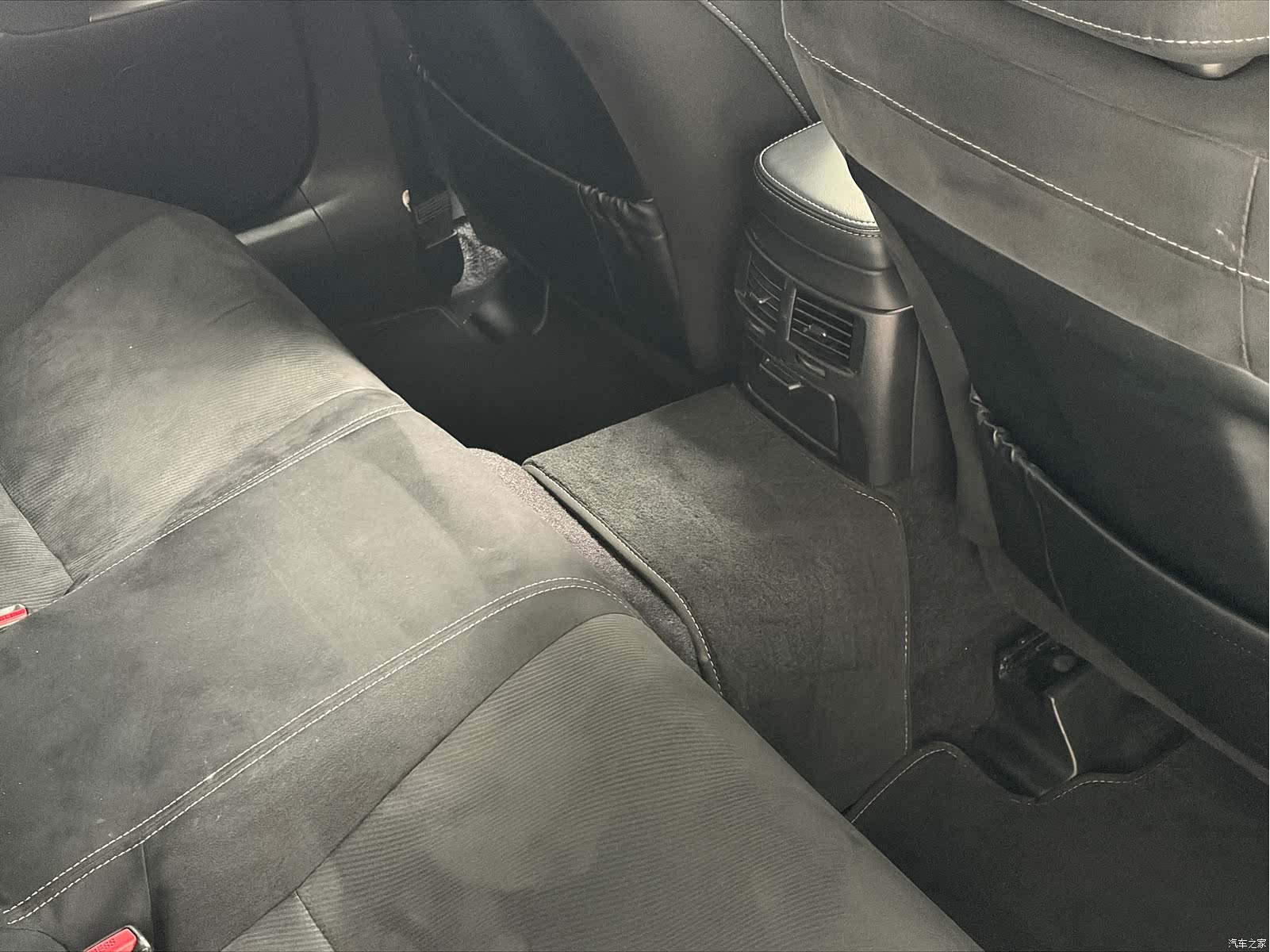 Lexus IS, 2012 9