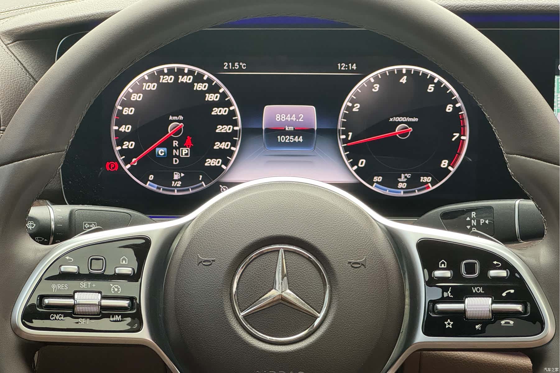 Mercedes-Benz E-Class, 2019 18