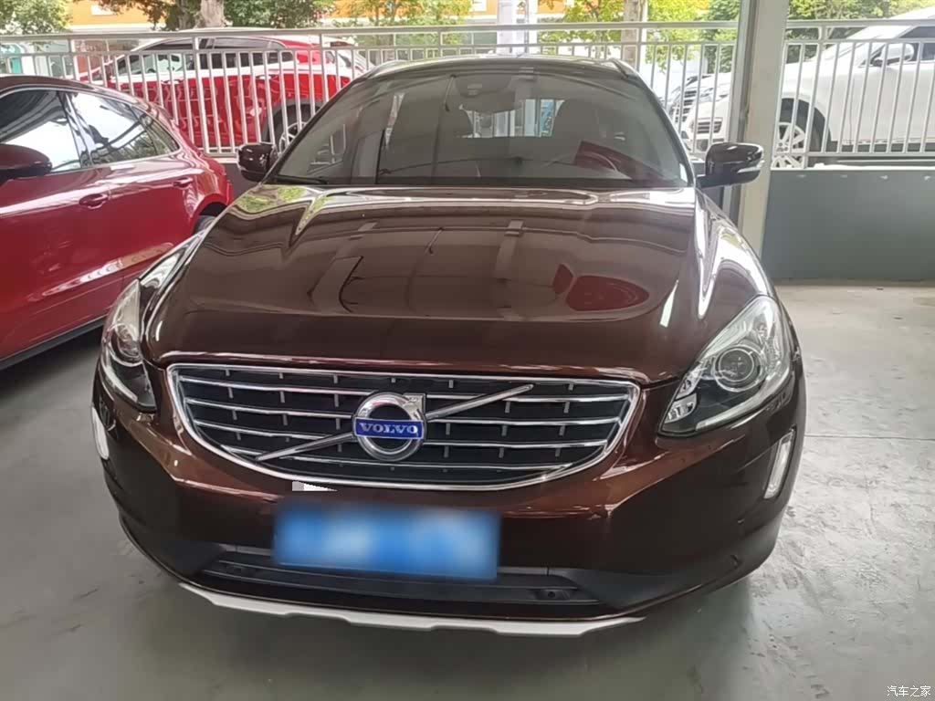Volvo XC60, 2015 3