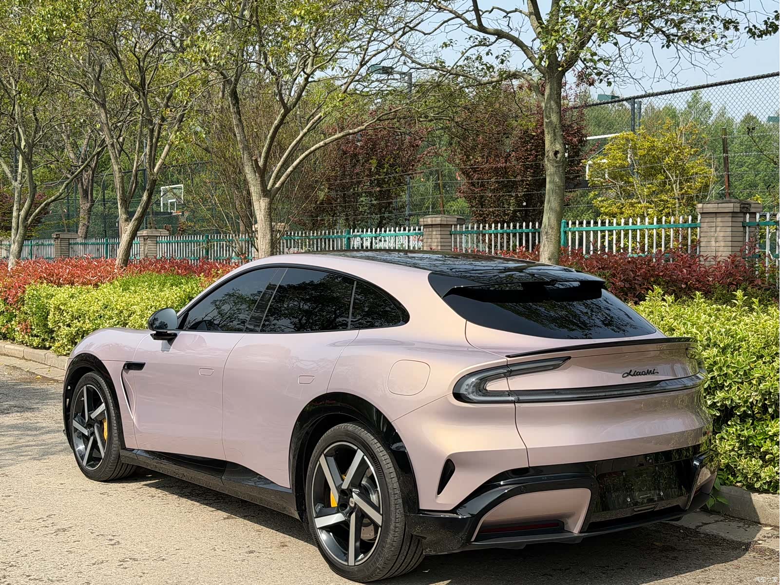Xiaomi YU7, 2025 4