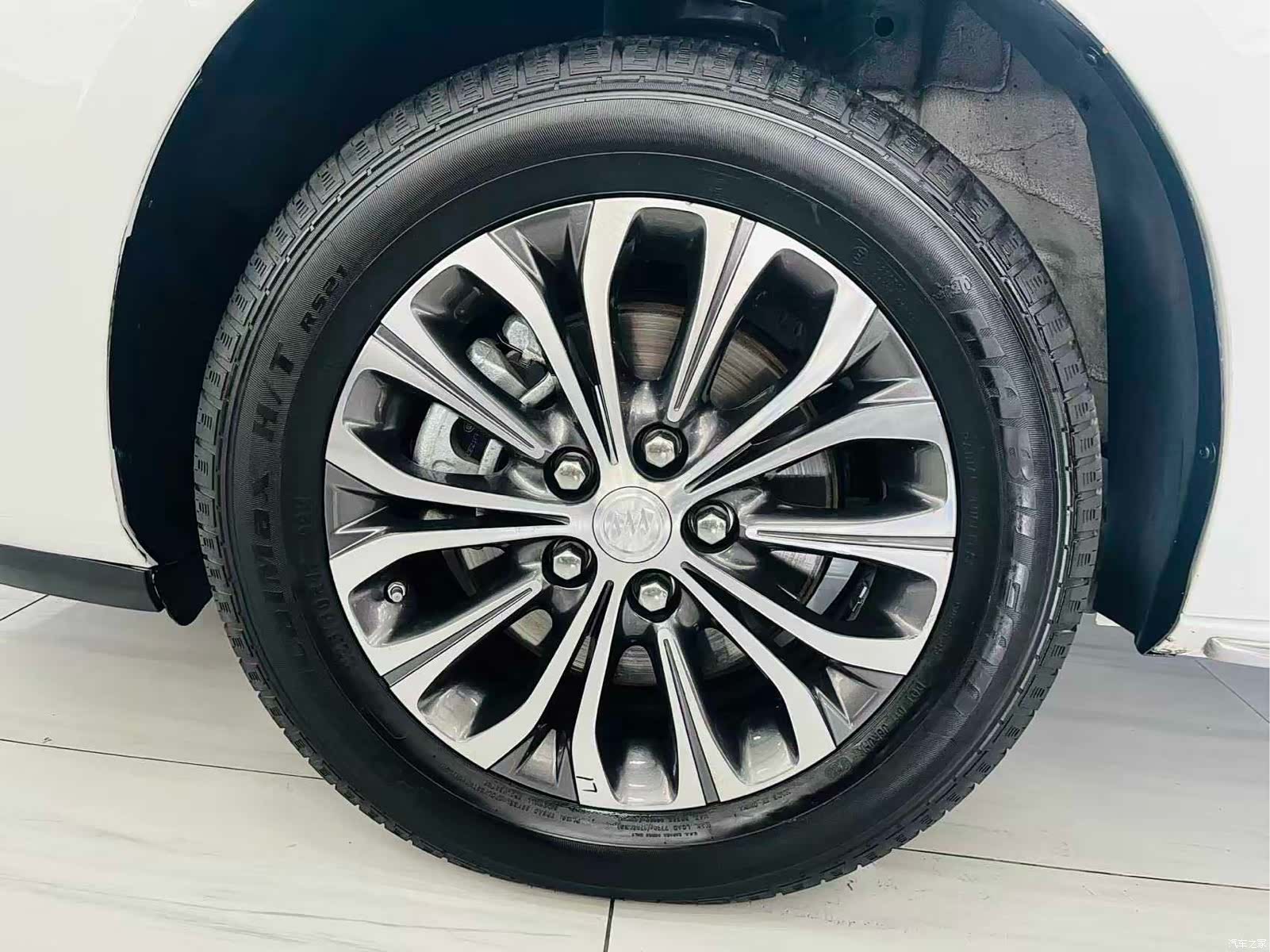 Buick GL8, 2023 16