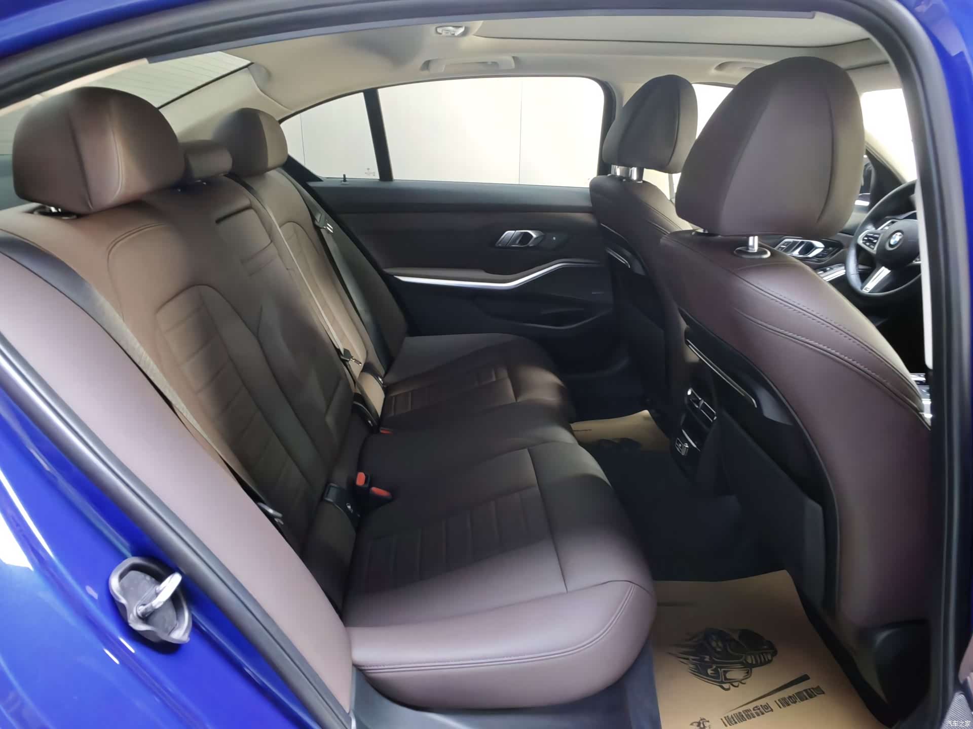 BMW 3 Series, 2020 11