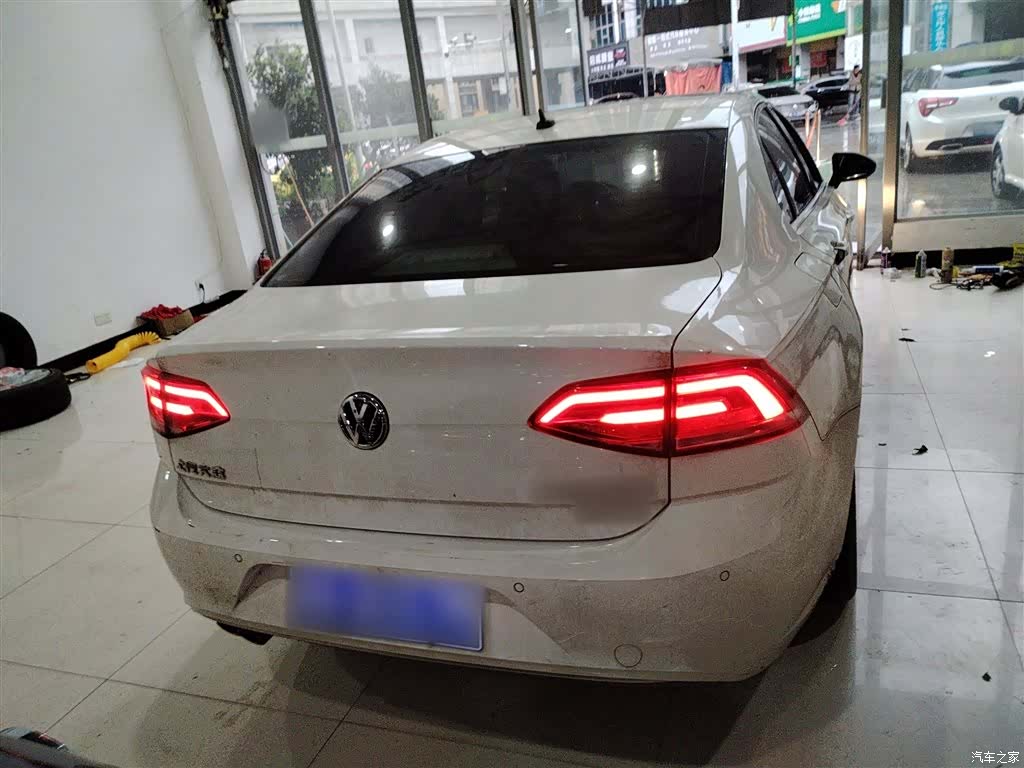 Volkswagen Lamando, 2018 6