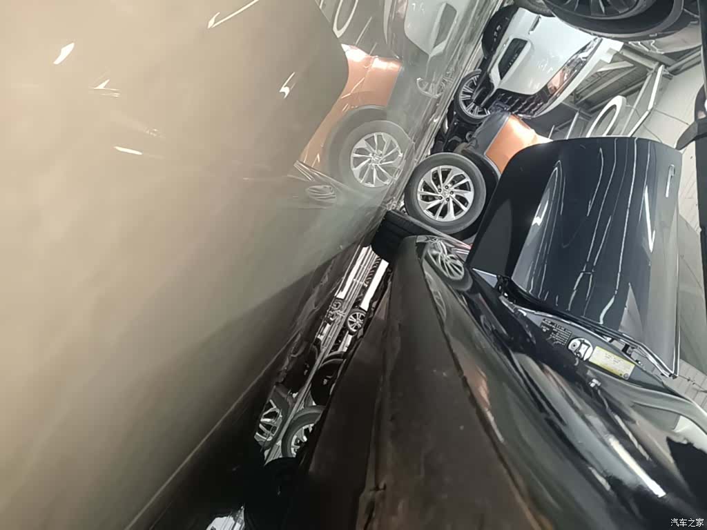 Tesla Model 3, 2024 21