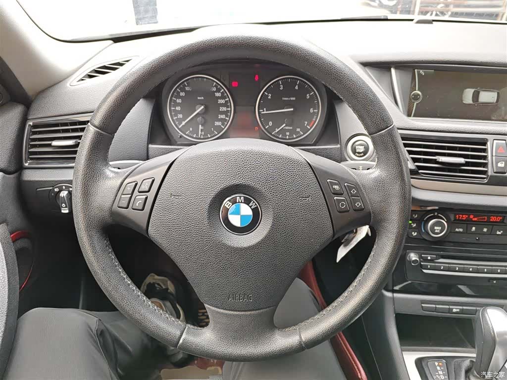 BMW X1, 2014 11
