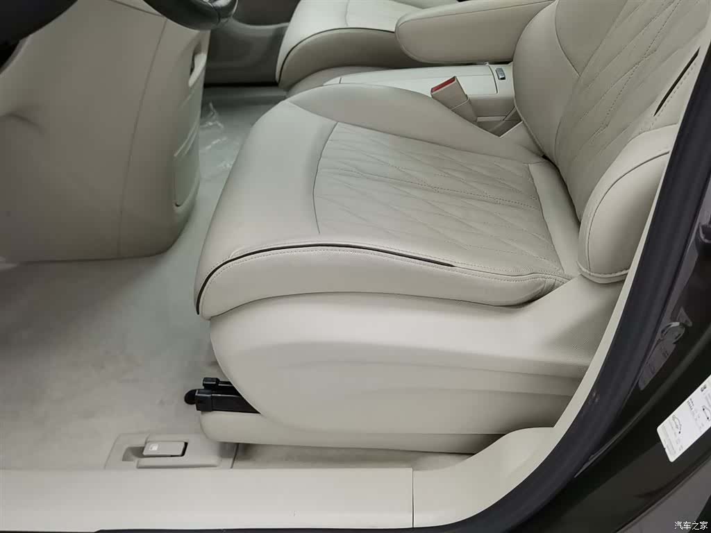 Buick GL8, 2021 20