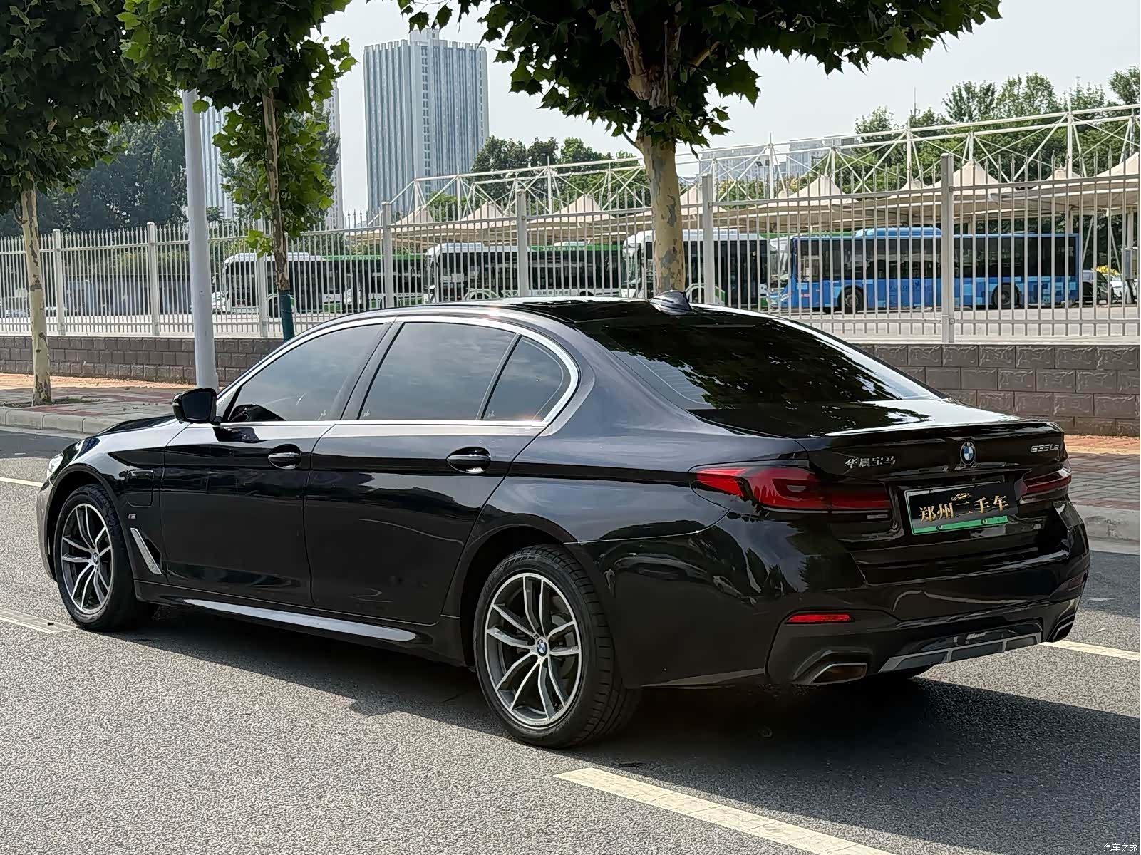 BMW 5 Series, 2022 21