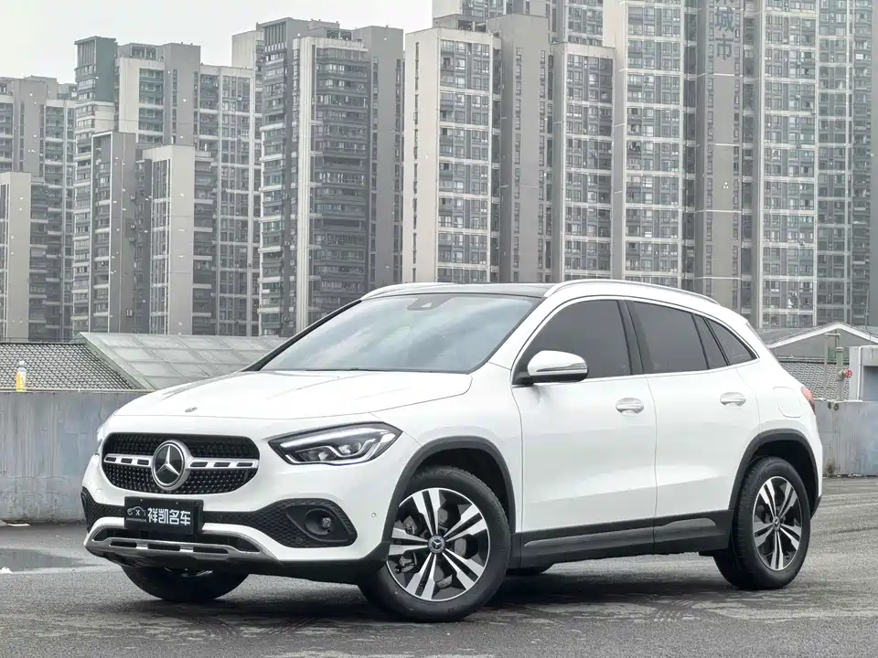 Mercedes-Benz GLA