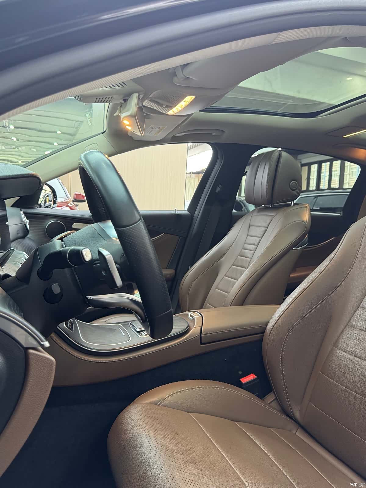 Mercedes-Benz E-Class, 2019 9
