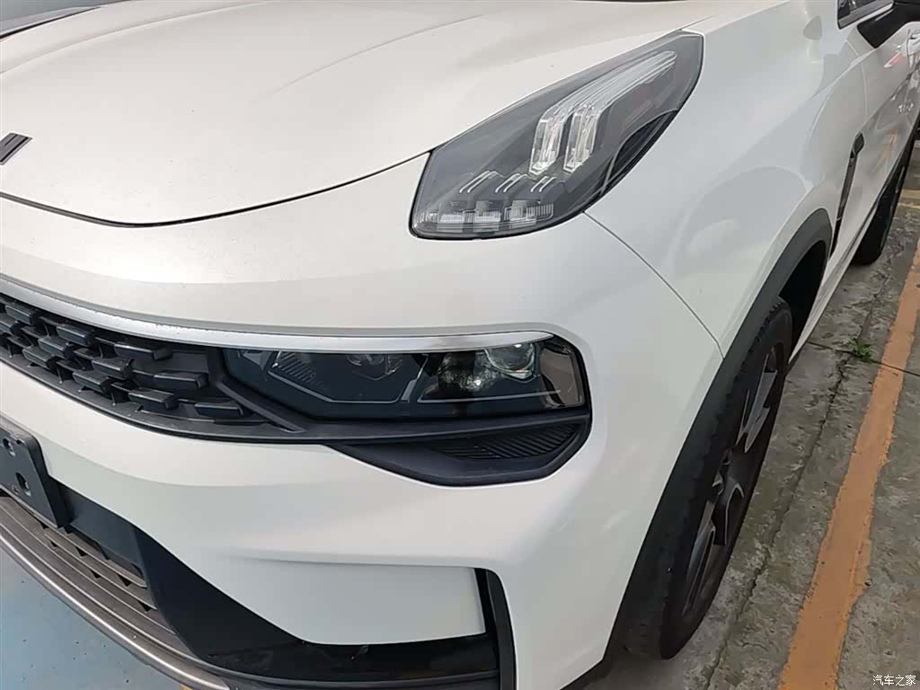 Lynk & Co 01, 2022 24