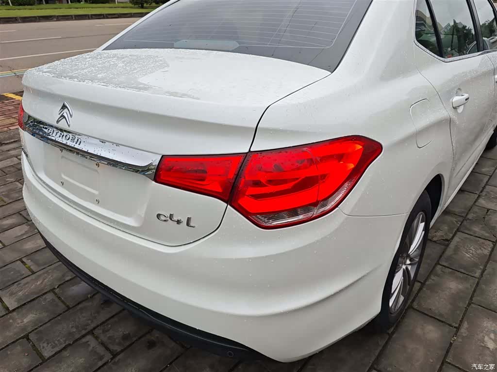 Citroen C4, 2015 8