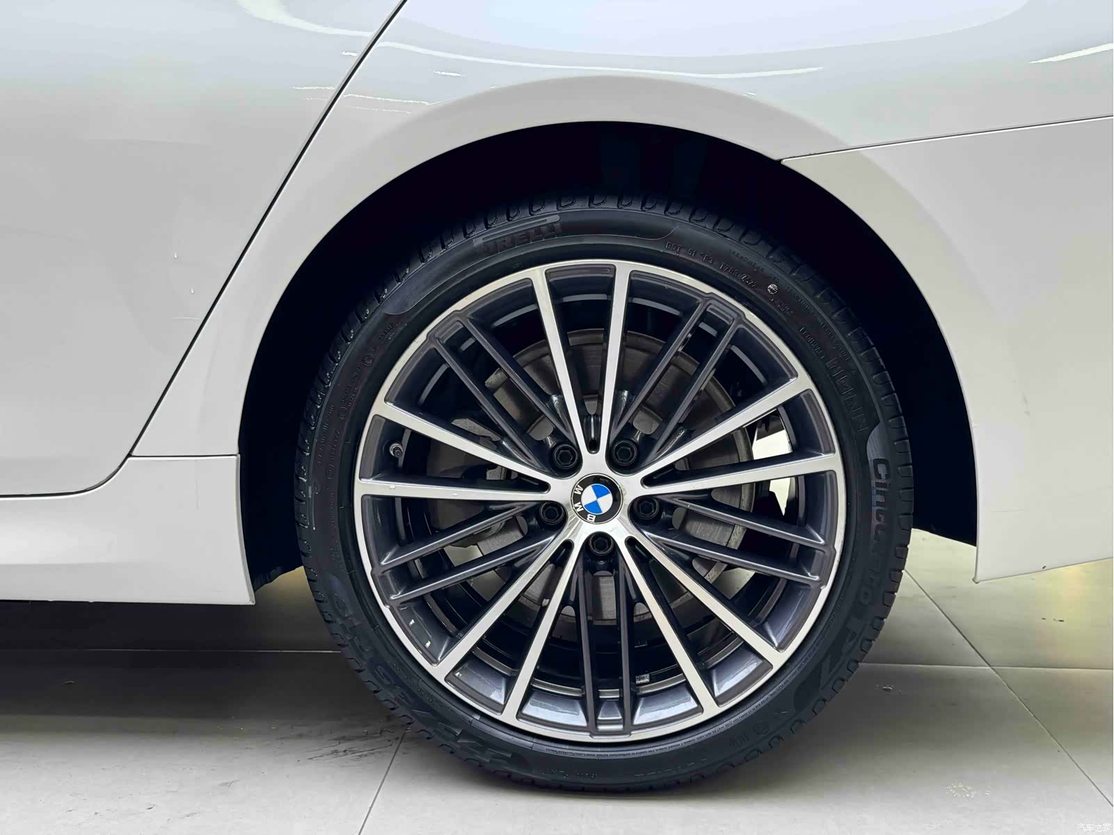 BMW 5 Series, 2023 19