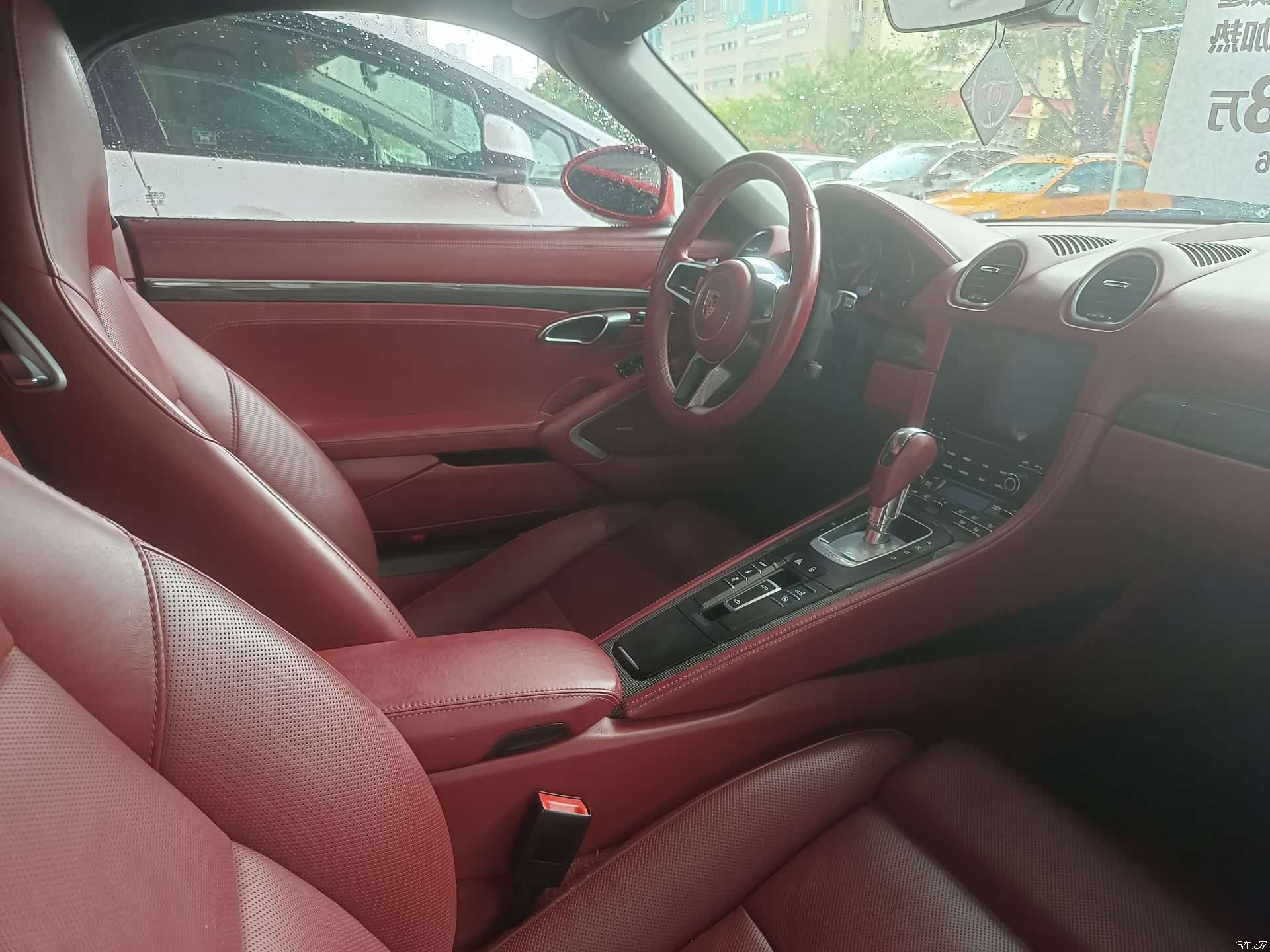 Porsche Boxster, 2018 9