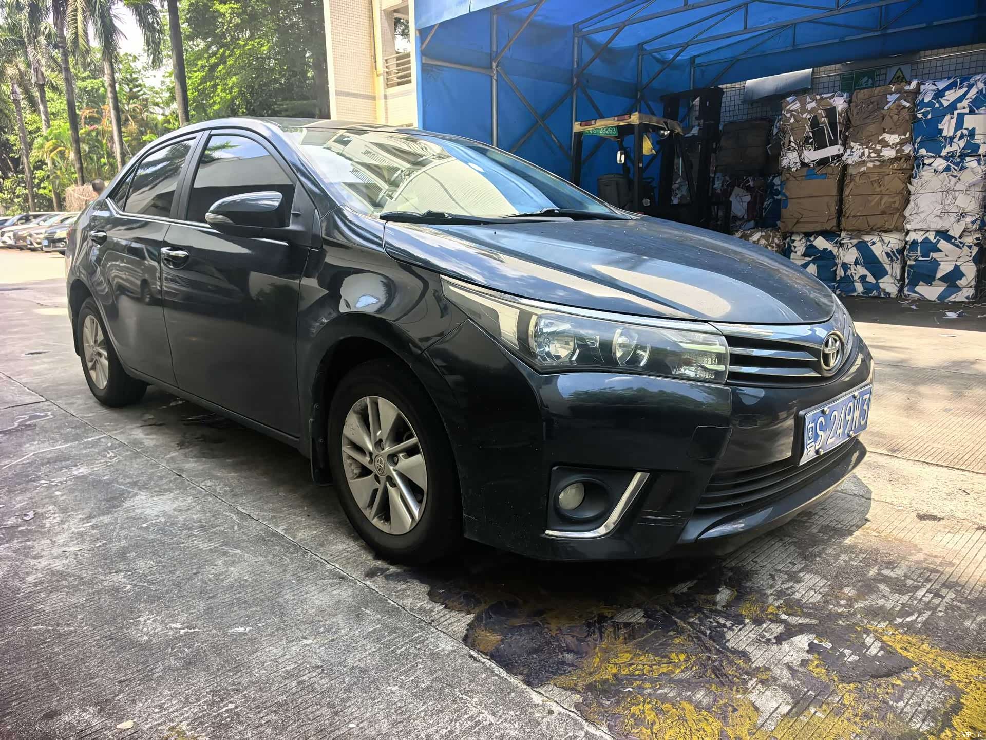 Toyota Corolla, 2015 3