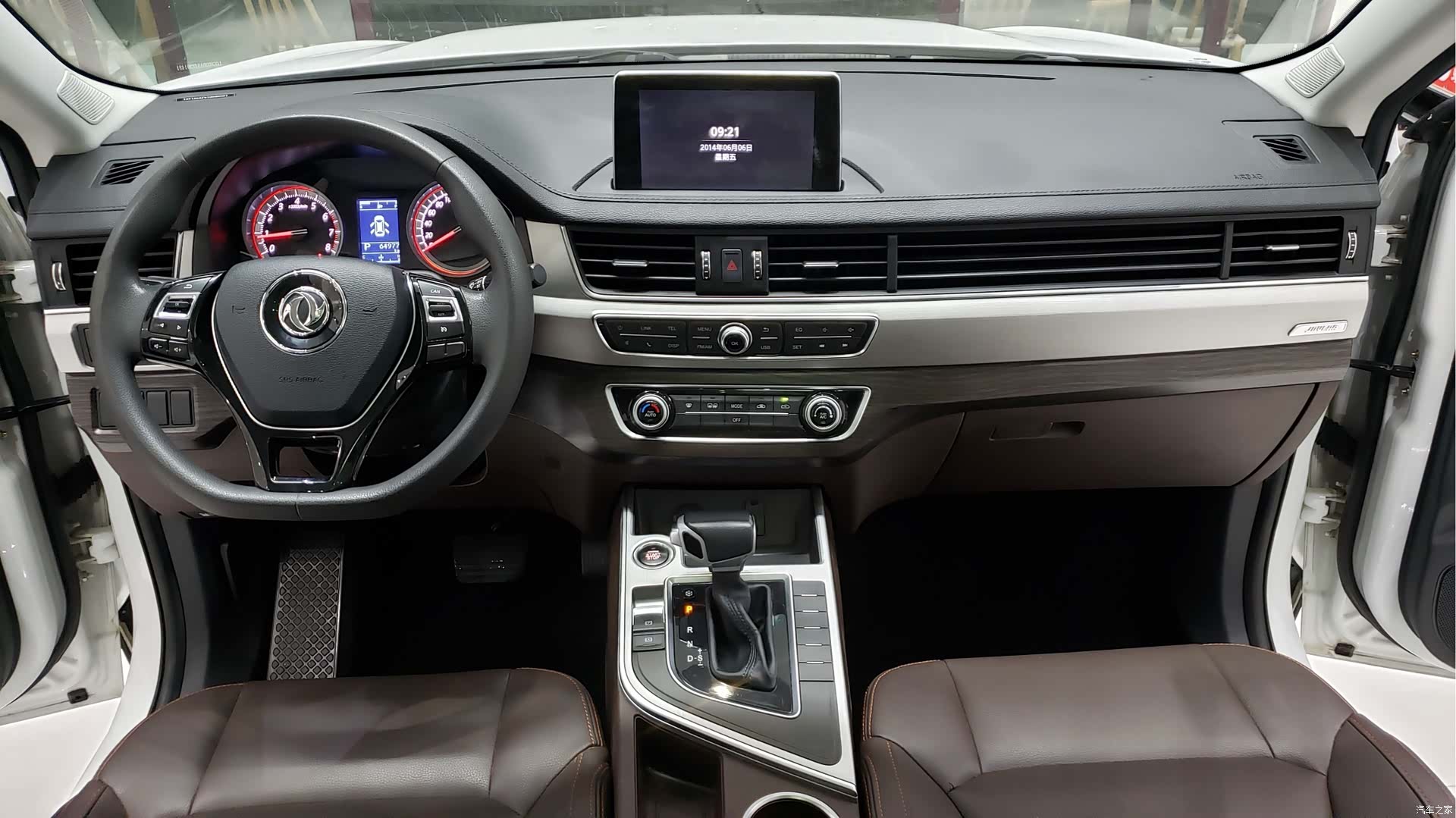 DongFeng X5, 2018 15