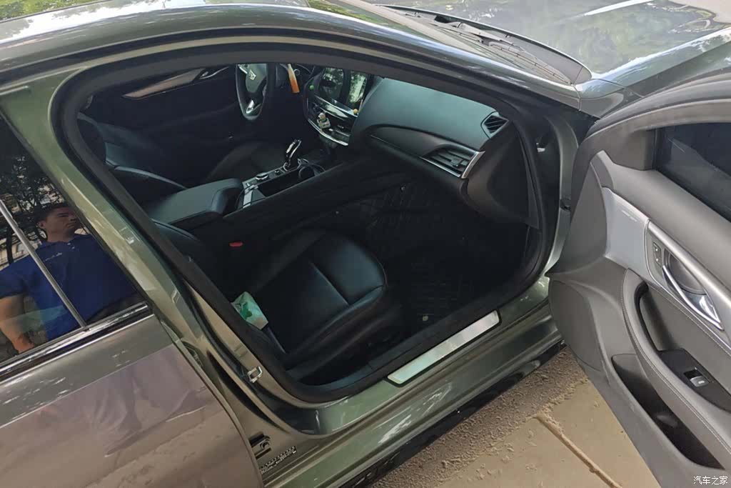 Cadillac CT5, 2024 8