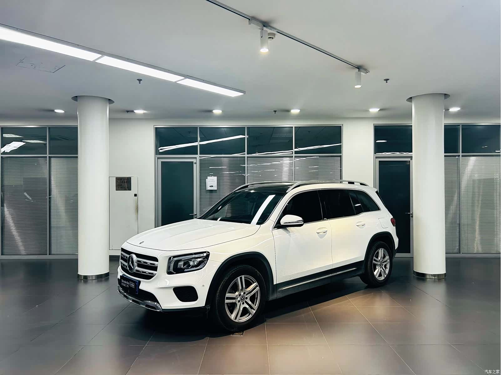 Mercedes-Benz GLB