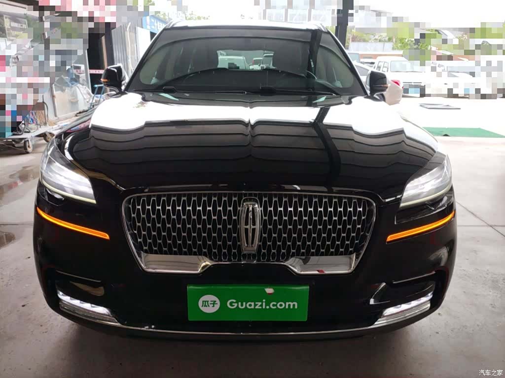 Lincoln Aviator, 2022 3