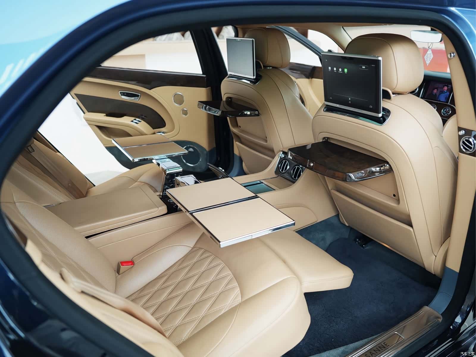 Bentley Mulsanne, 2017 20